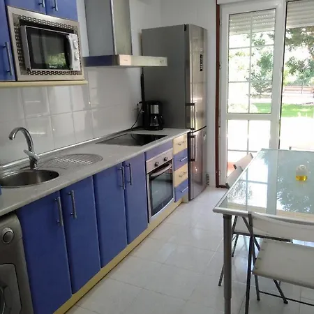 아파트 Precioso Con Piscina 카스트로우르디알레스